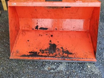 Bild 4:Hoftrac Schaufel Schaeffer Aufnahme