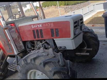 SUCHE ALLRAD TRAKTOR