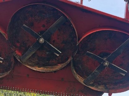 Bild 2:Sichelmäher SM180M