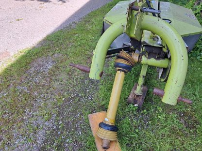 Bild 2:Mähwerk Claas 185 N