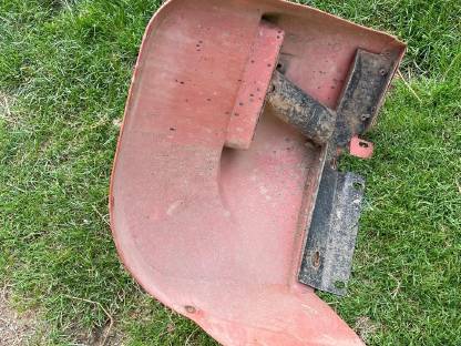 Bild 3:Kotflügel rechts New Holland