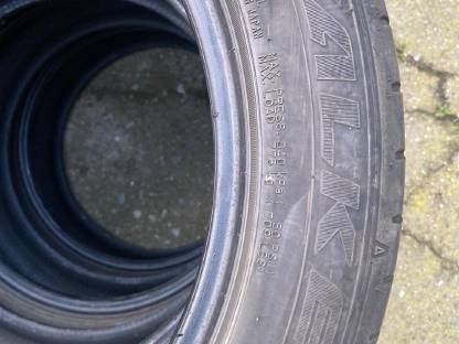 Bild 3:Sommerreifen 225/50R18 Falken