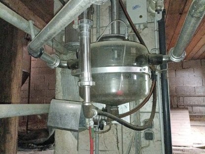 Bild 3:Flaco Fischgrätenmelkstand Doppel 8er Swing Over