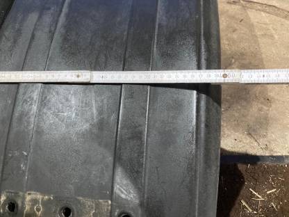 Bild 2:Fendt Kotflügel