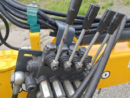 Bild 4:Uniforest Rückezange Scorpion Pro 3