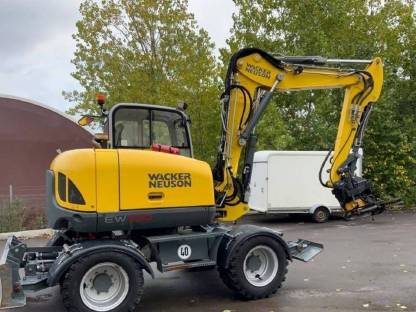 2016 Bagger Wacker Neuson EW 100 mit Tiltrotator