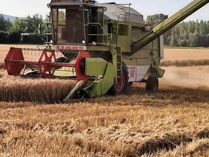Claas Dominator 66