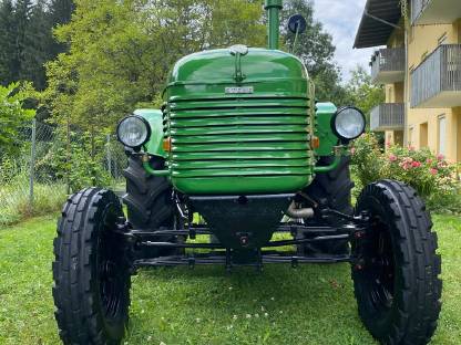 Bild 2:Steyr T180
