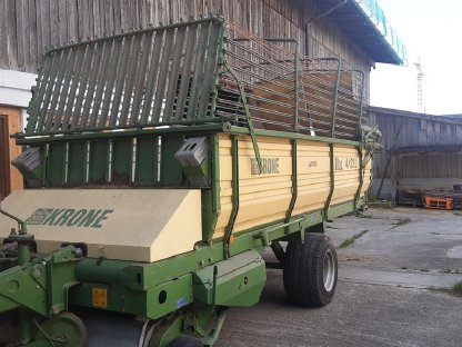 Bild 2:Ladewagen Krone 4/32 L