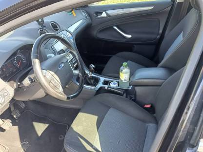 Bild 4:Ford Mondeo Kombi
