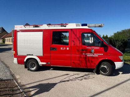 Bild 2:Mercedes Sprinter 414 KLF-W