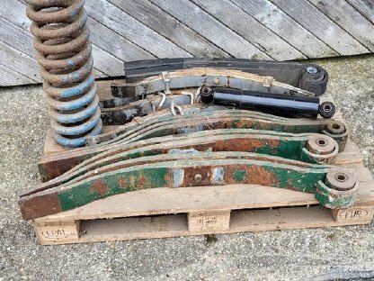 Bild 5:Anhängerbau - Teile