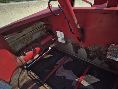 Bild 6:Trioliet Masterbuster RL, Doppelmesser für Grassilage