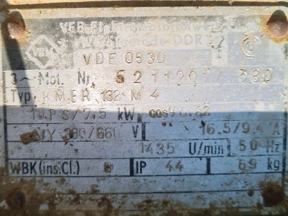 Bild 4:Heugebläse samt 15 m Rohre in gutem Zustand