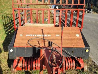 Bild 4:Pöttinger Ladewagen 15