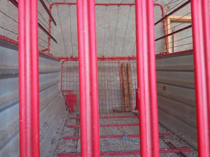 Bild 4:Pöttinger Junior Trend 1 Ladewagen