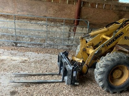 Bild 2:Radlader 10 E von Hanomag gebraucht