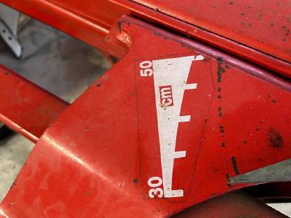 Bild 6:Verkaufe Vogel&Noot Pflug 4-scharig Vario S1050