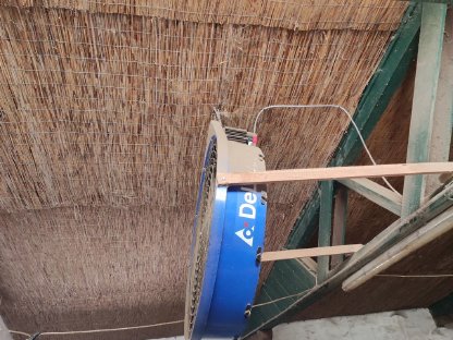 Bild 5:DeLaval DDF1200-1 Stallventilatoren mit Steuerung (2 Stk.)