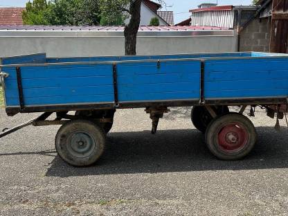 Bild 2:Gebrauchter 2-Achsanhänger mit Kippvorrichtung