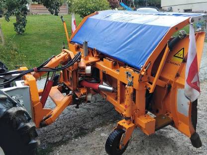 Bild 3:Kahlbacher Schneepflug Vampir Pro