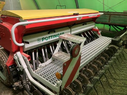 Bild 2:Pöttinger Vitasem 302