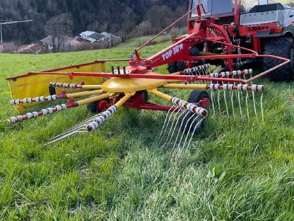 Bild 5:Pöttinger Schwader