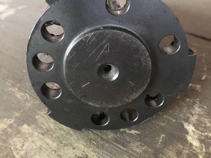 Bild 3:Zapfwellenstummel 1 3/8”