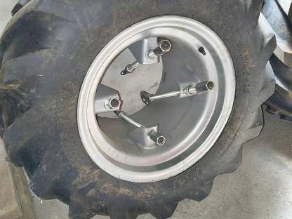 Bild 6:Felgen, Zwillingsräder