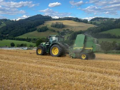 John Deere 592 Premium Rundballenpresse