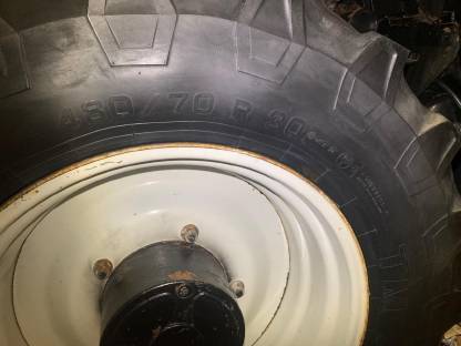 Suche Traktorreifen 480/70 R30