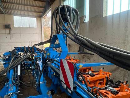 Bild 7:Schmotzer Venterra Hackgerät