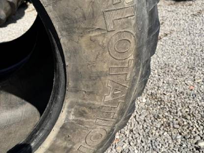 Bild 8:Reifen 620/55 R26.5 Vredestein Flotation Pro Güllefass Kipper