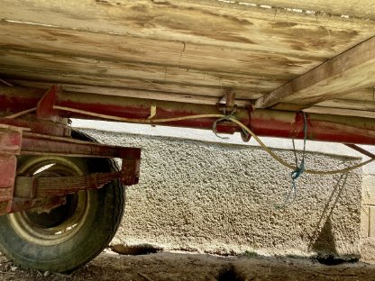 Bild 2:Traktoranhänger