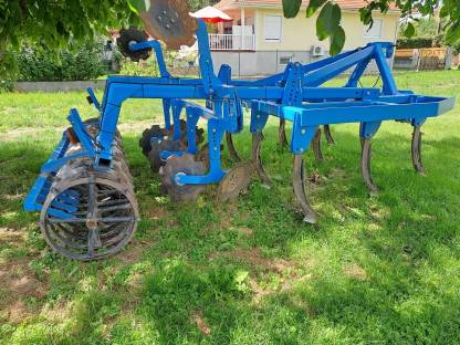 Bild 3:Flügelschargrubber