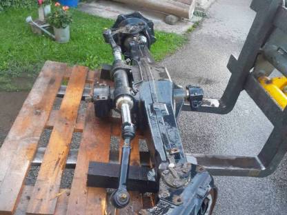 Vorderachsteile New Holland T5000