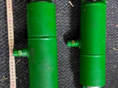 Hubzylinder John Deere Serie 5R