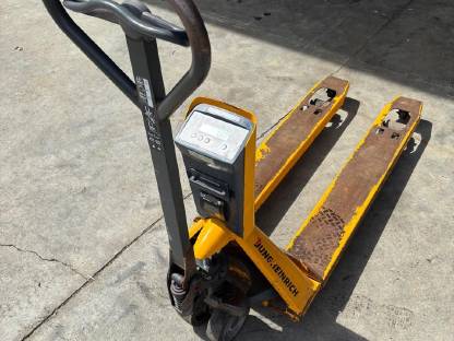 Jungheinrich Hubwagen 2,5t mit Waage