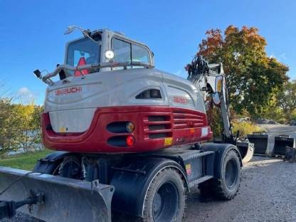 2021 Takeuchi TB295W + Tiltrotator Rototilt R3