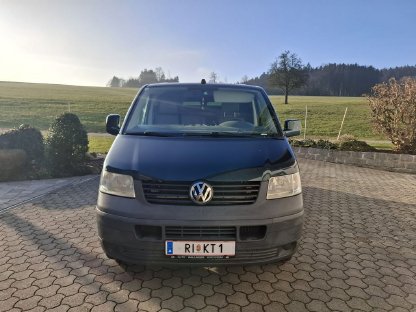 Bild 2:Volkswagen T5 Transporter Langer Radstand, 2 Schiebetüren
