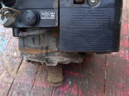 Bild 4:Rasenmähermotor Briggs & Stratton