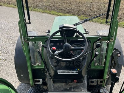 Bild 5:Fendt 275 S