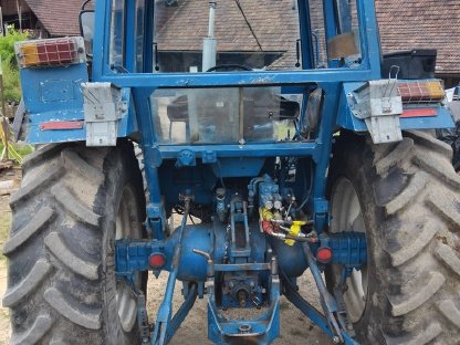 Bild 3:Ford 4610-4 Allrad