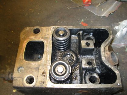 Zylinderkopf Steyr T 80 / T 84 / T 180