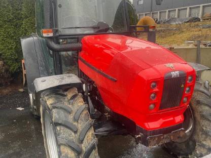 Bild 2:Traktor Same 90.4