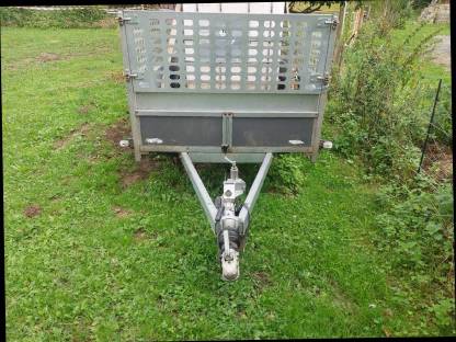 Bild 2:Pkw-Anhänger Saris