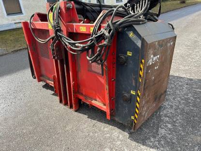 Bild 2:Silokamm Zenz 1800LR