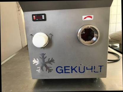 Bild 2:Toperczer Fleischwolf neuwertig