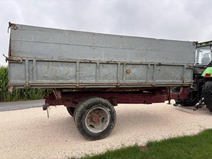 Bild 3:Kipper Traktoranhänger 3-Seitenkipper