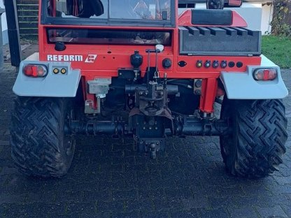 Bild 5:REFORM Metrac H4X inkl. Schlegelmulcher KP-Serie